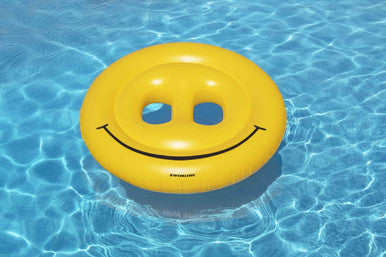 Swimline Smiley Face Island 72"