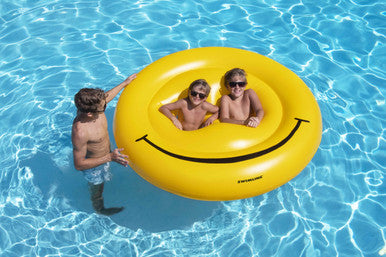 Swimline Smiley Face Island 72"