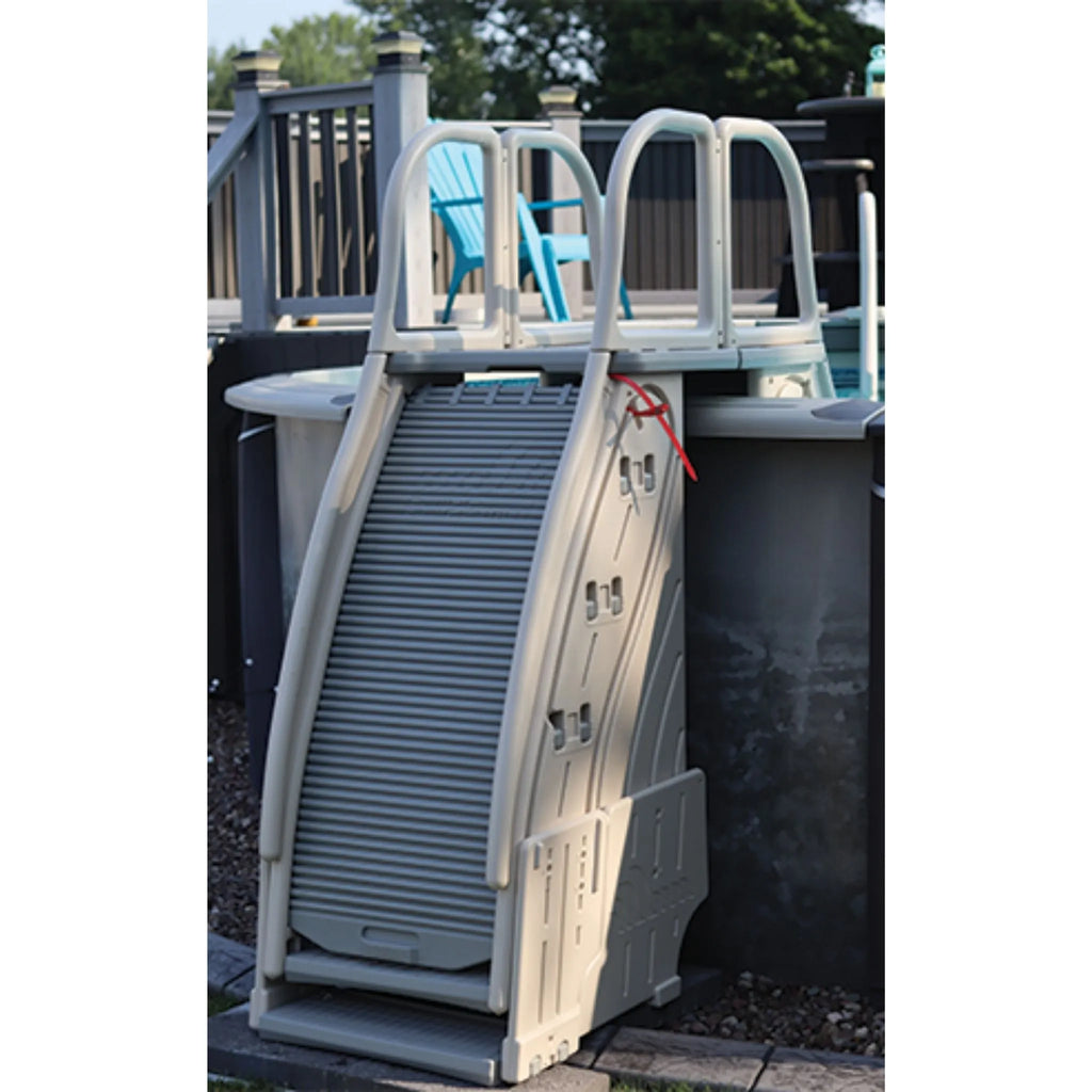 Confer Plastics 9300 Roll-2-Guard Above Ground Pool Step