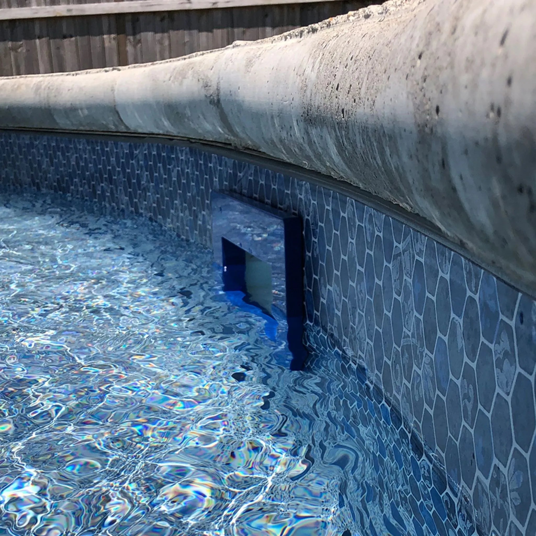 Falling Esagono with Gray Crystal Destination Series GLI Inground Pool Liner 27 Mil