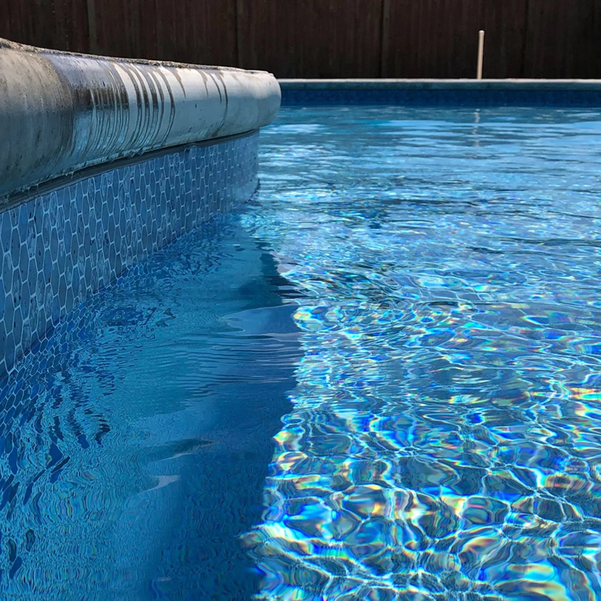 Falling Esagono with Gray Crystal Destination Series GLI Inground Pool Liner 27 Mil